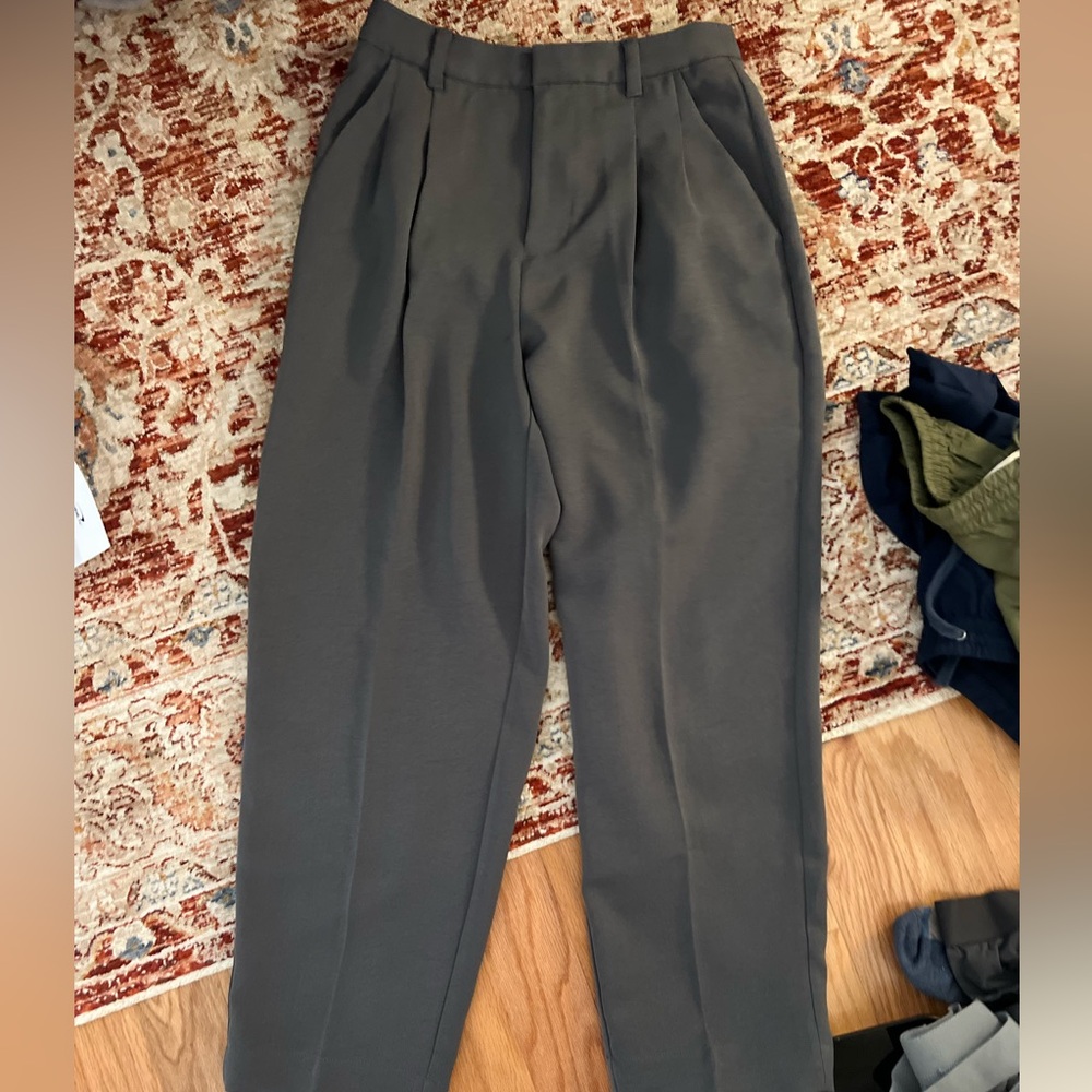 Madewell women’s gray trousers - size 2